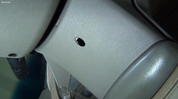 airbag removal hole nissan pathfinder, отверстие для снятия подушки в руле ниссан патфиндер